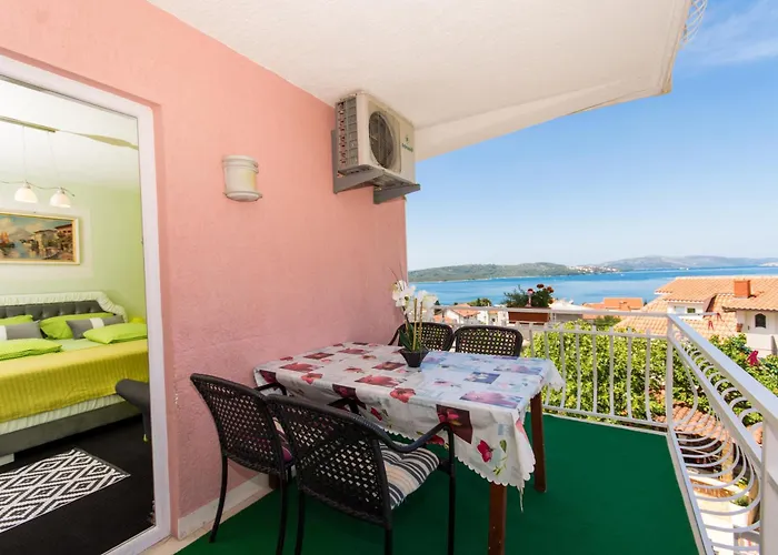 Lägenhet 102 Stil Trogir